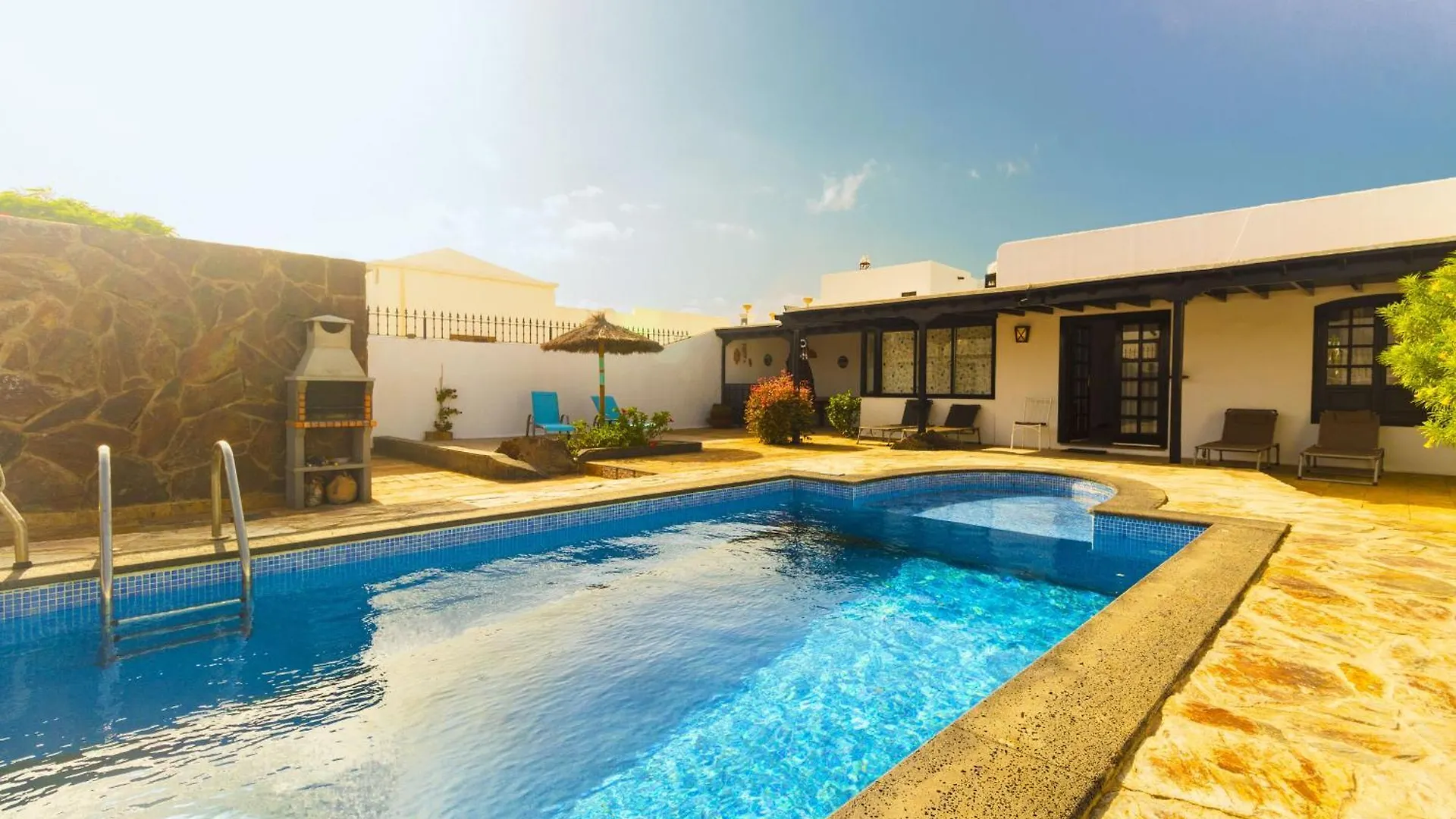 Luxury Villa Alfred Puerto del Carmen